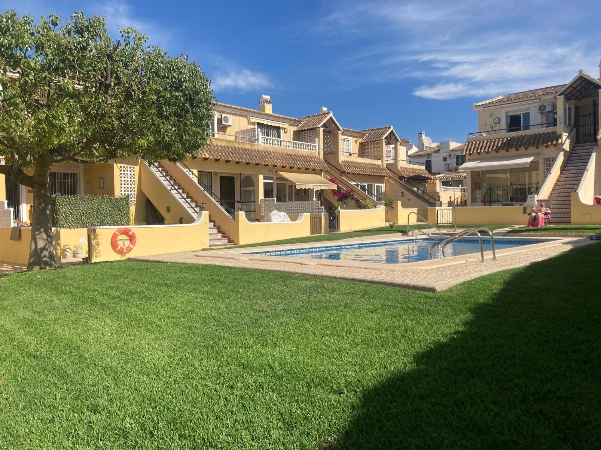 Villa Martin Secure Complex Two Bed Apartment With Access To Six Pools Сан-Мигель-де-Салинас Экстерьер фото